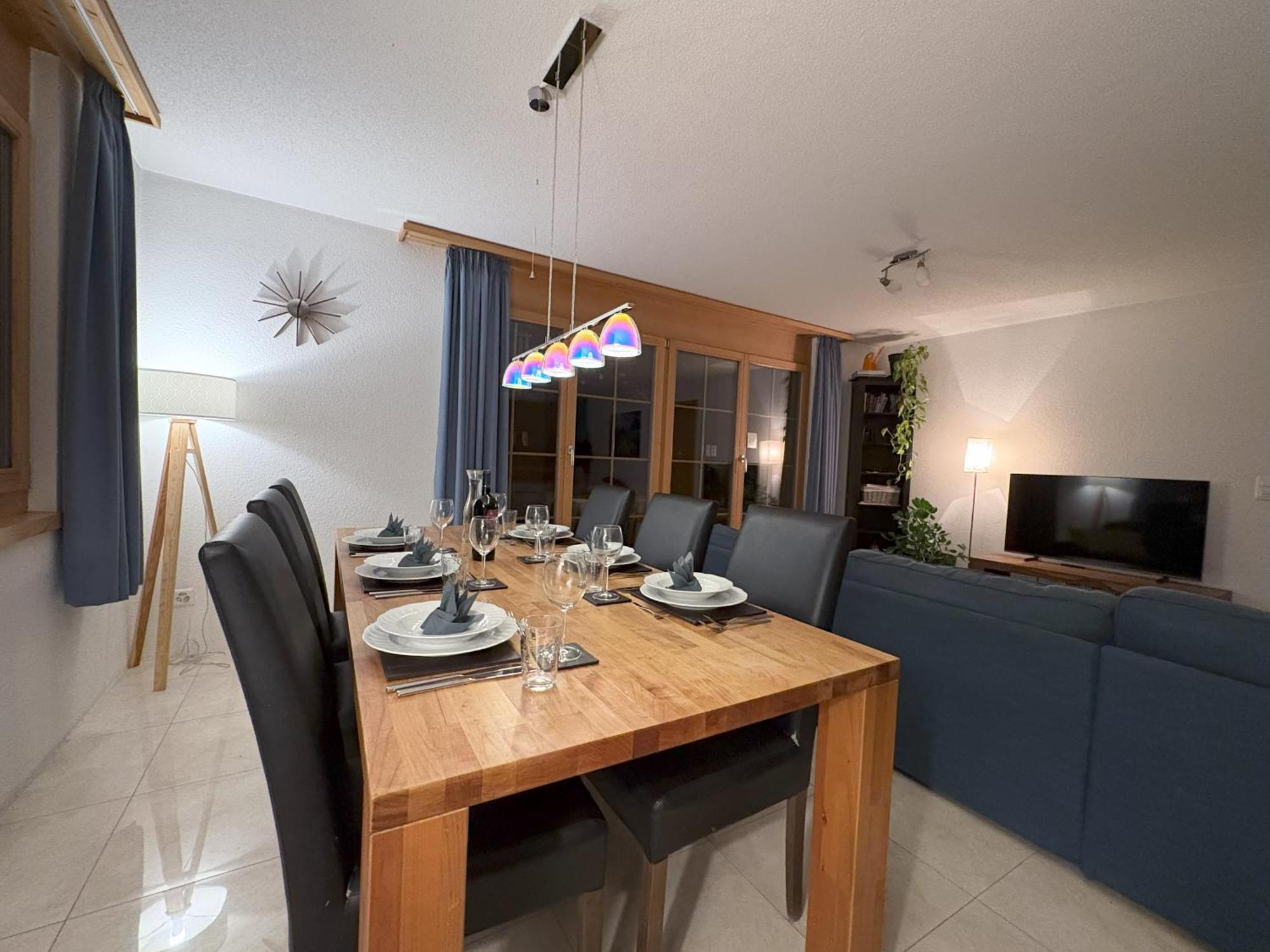 Family Frame Apartment Lauterbrunnen Bagian luar foto